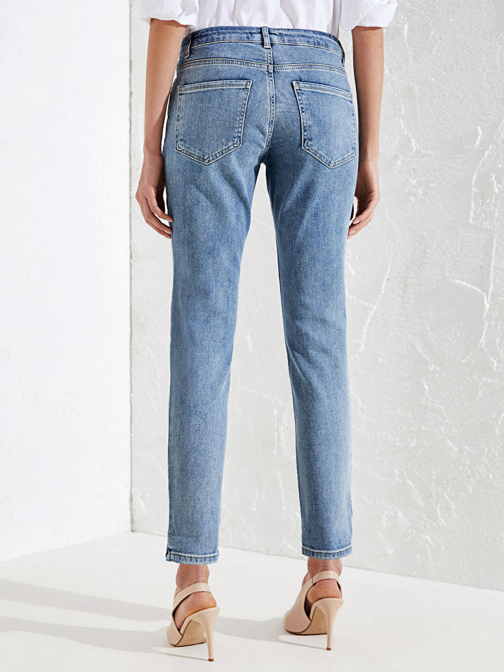 İndigo Slim Fit Kadın Jean Pantolon-3