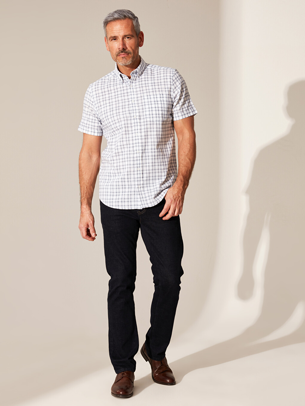 Regular Fit Plaid Short Sleeve Shirt-3