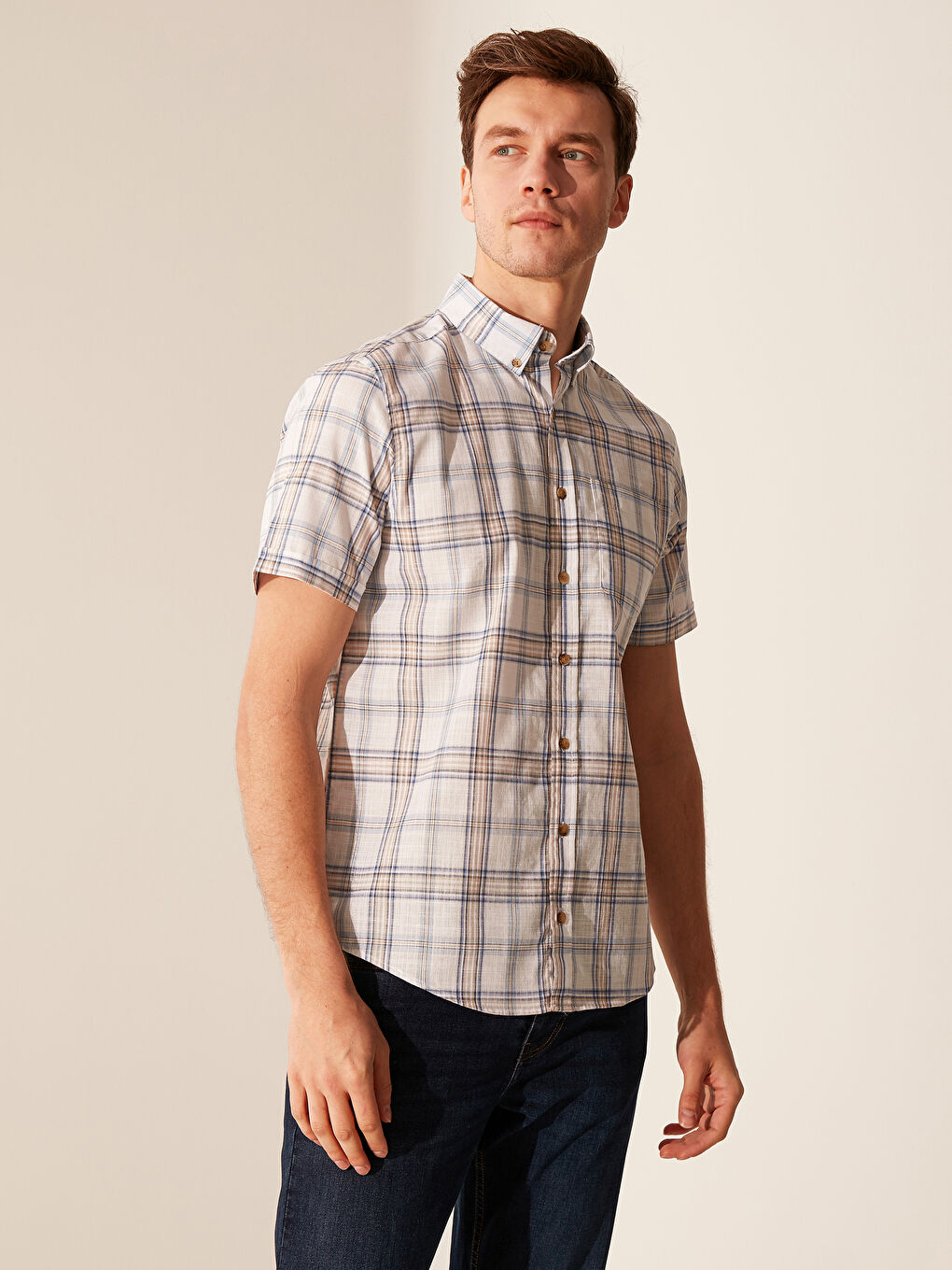 Сорочка зі звичайним кроєм, коротким рукавом, шотландкою, з попліну