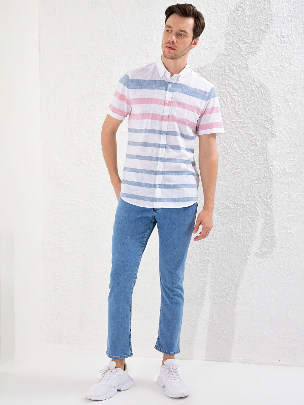 Pembe Slim Fit Çizgili Kısa Kollu Gömlek-4