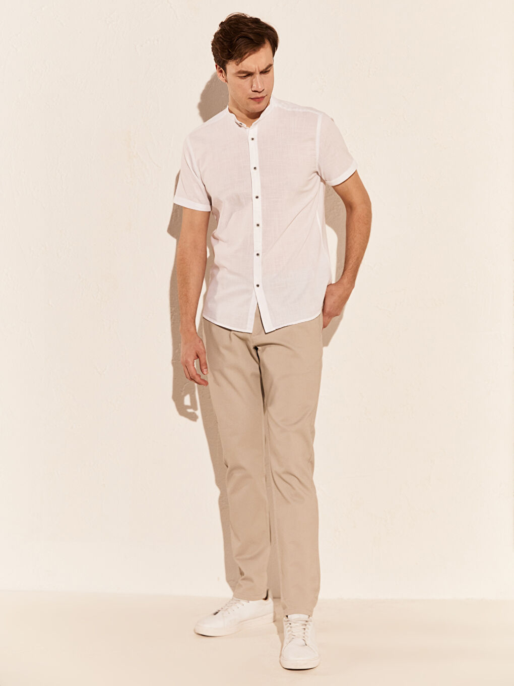 Beyaz Slim Fit Kısa Kollu Poplin Erkek Gömlek-4