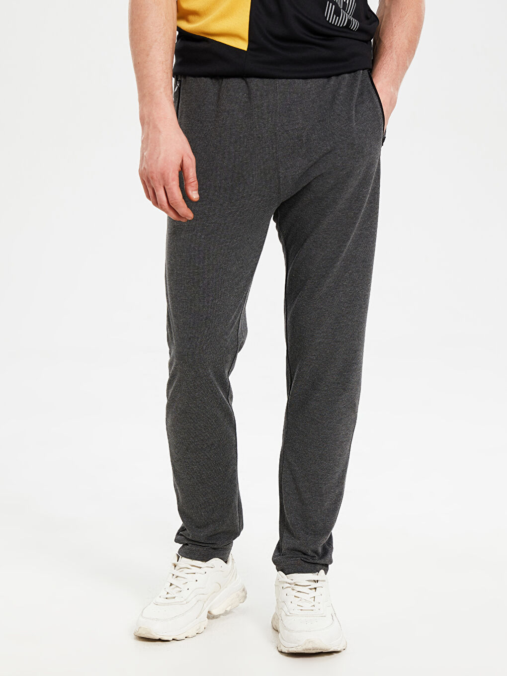 بنطلون رياضي للرجال-2