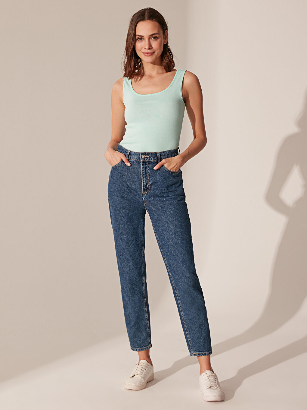 Turkuaz Pamuklu U Yaka Atlet-5