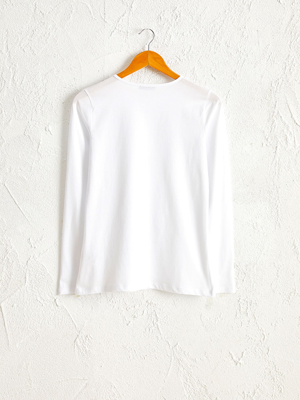 Beyaz Bisiklet Yaka Standart Fit Uzun Kollu Penye Kadın Düz Pamuklu Tişört-2