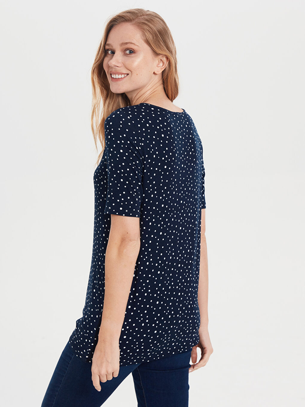 Жінка ТЕМНО-СИНІЙ Футболка-3