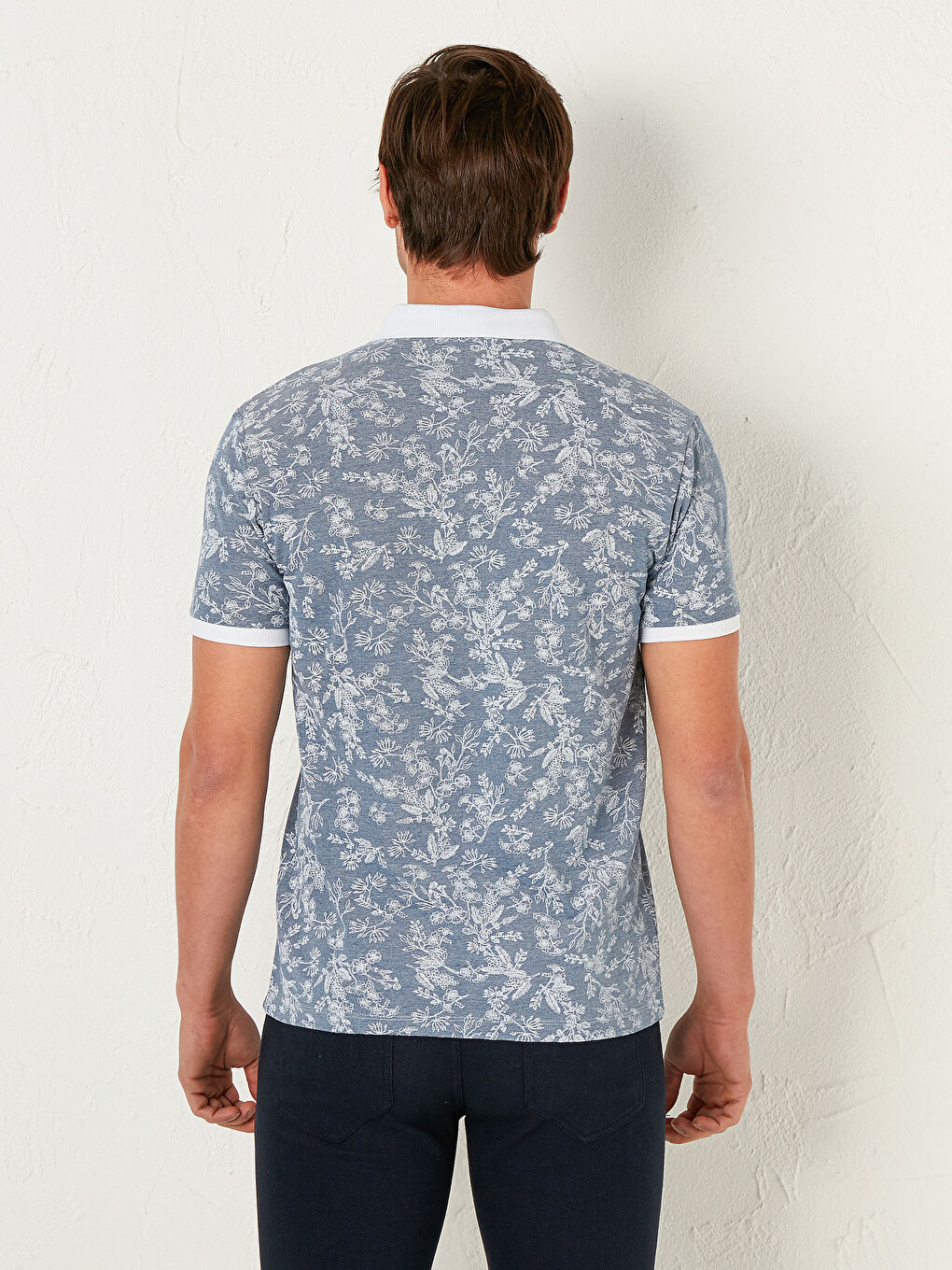 Mavi Çiçek Desenli Polo Yaka Kısa Kollu Pike Tişört-1