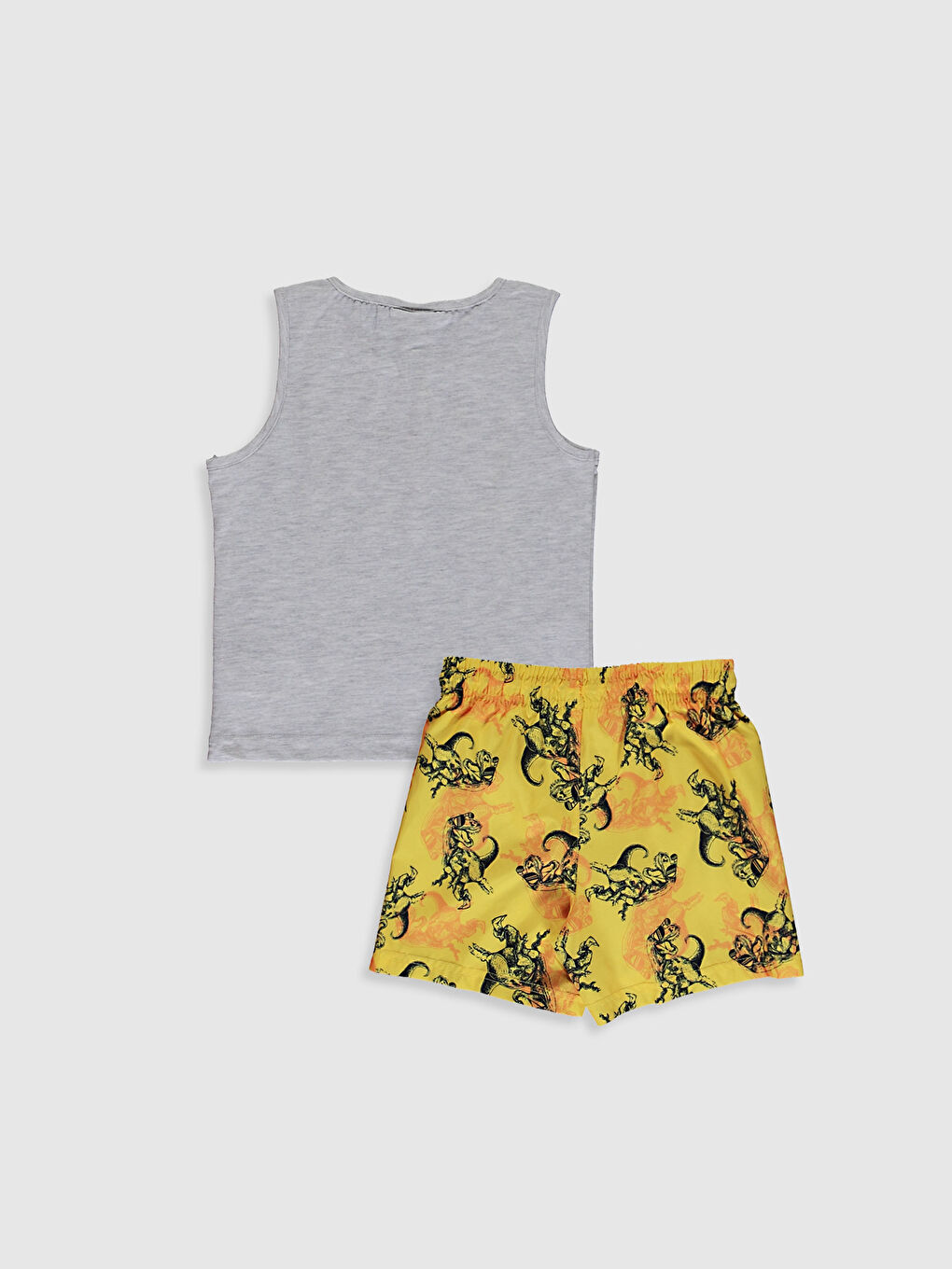 أولاد شورت رياضي وبحري-2