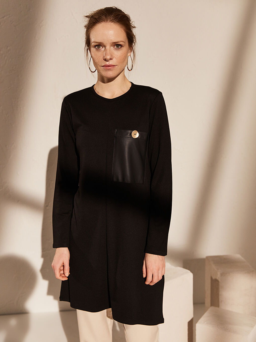 Siyah Bisiklet Yaka Uzun Kollu Kadın Tunik