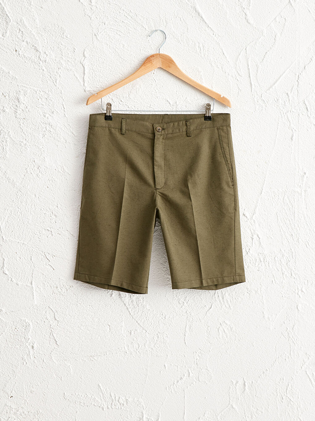 Haki Dar Kalıp Erkek Şort