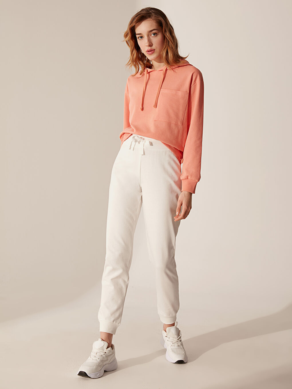 Ekru Standart Fit Kadın Eşofman Altı