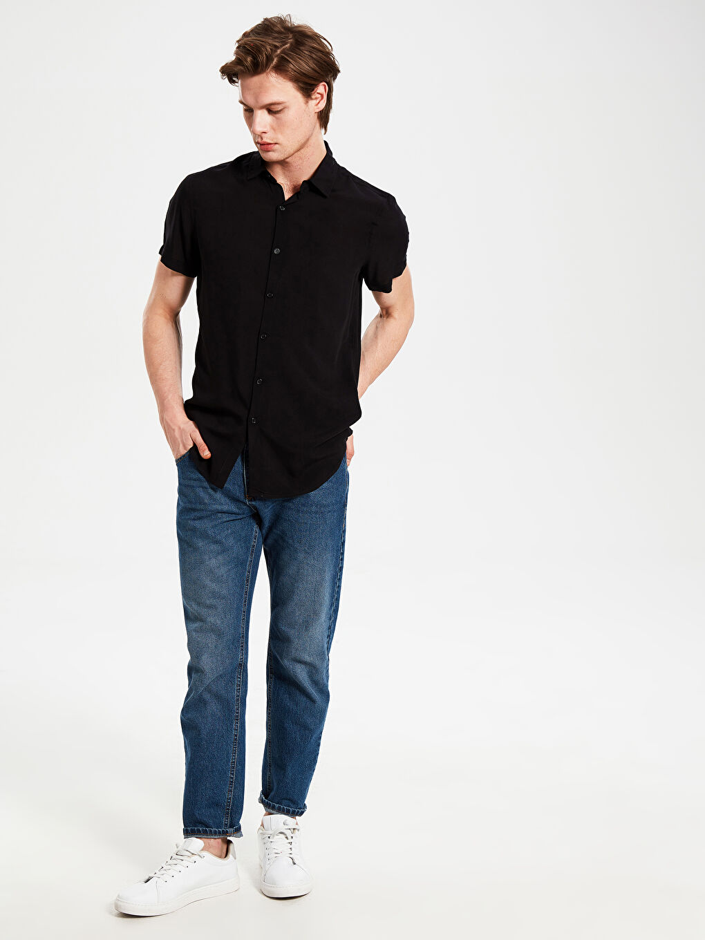 Siyah Slim Fit Kısa Kollu Poplin Erkek Gömlek-4