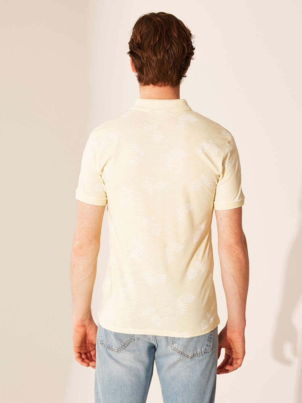 Sarı Desenli Polo Yaka Kısa Kollu Pike Erkek Tişört-2