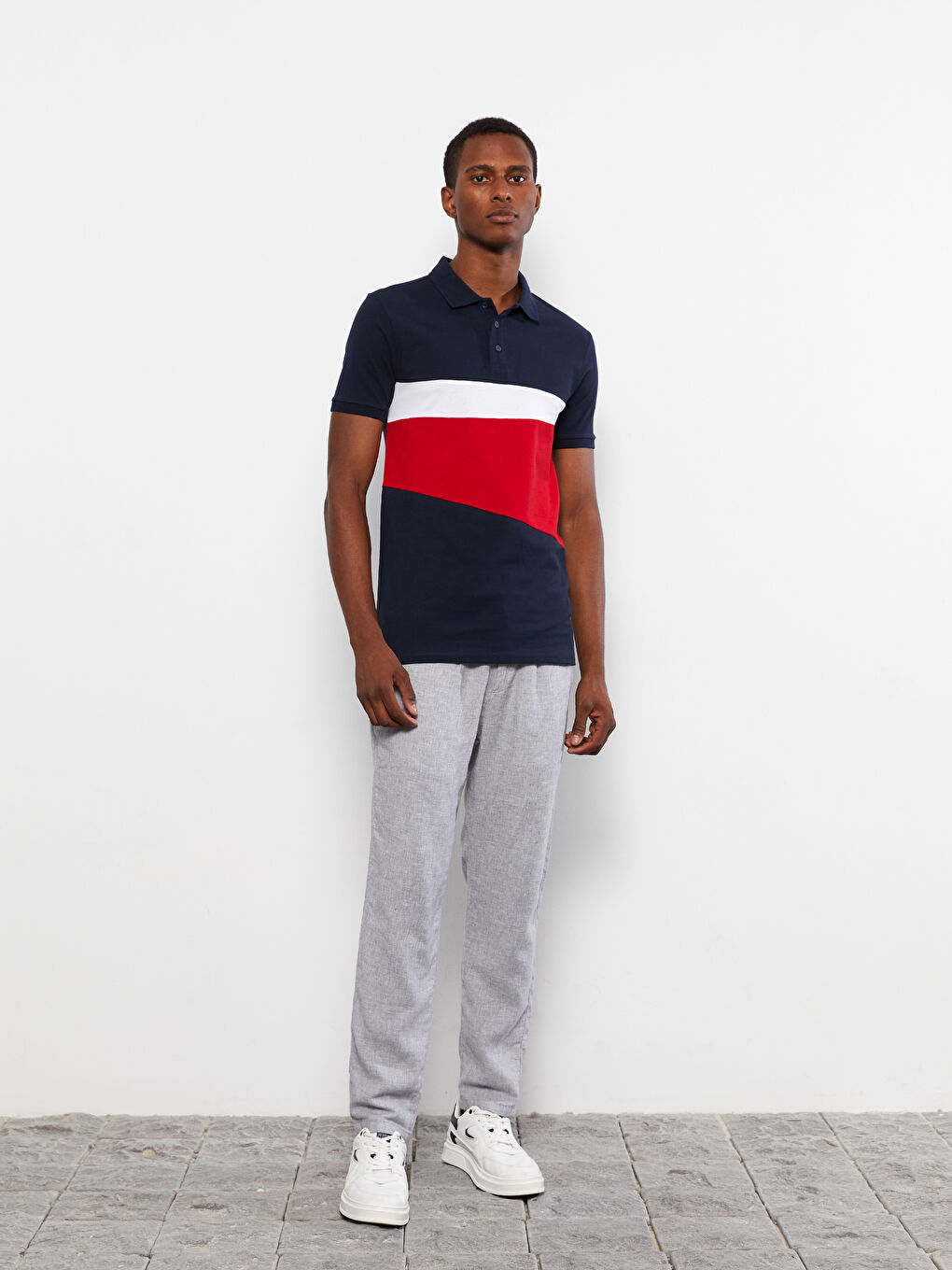 Футболка з водолазкою, коротким рукавом і колор-блоком для чоловіків-2