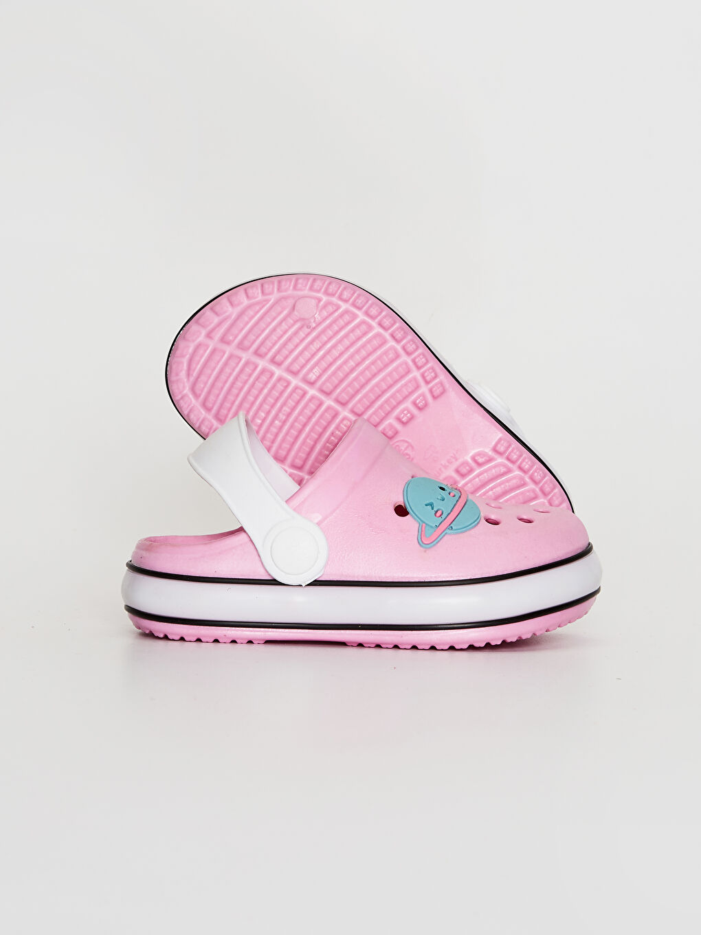 LCW STEPS Kız Bebek Işıklı Sandalet -0SH236Z1-DP3