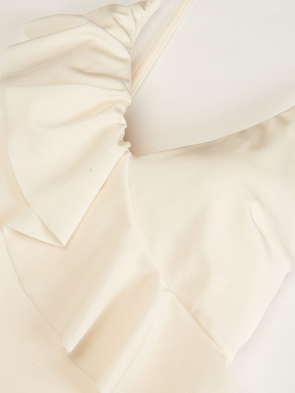 Ekru V Yaka Kadın Mayo-2