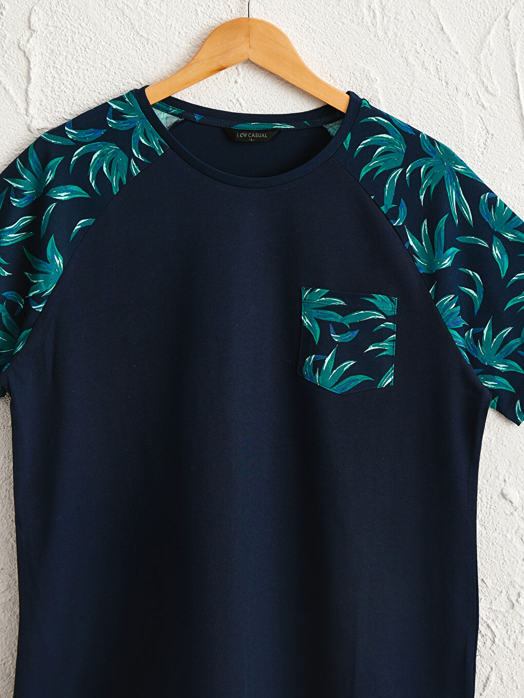 Lacivert Bisiklet Yaka Baskılı Penye Tişört-2