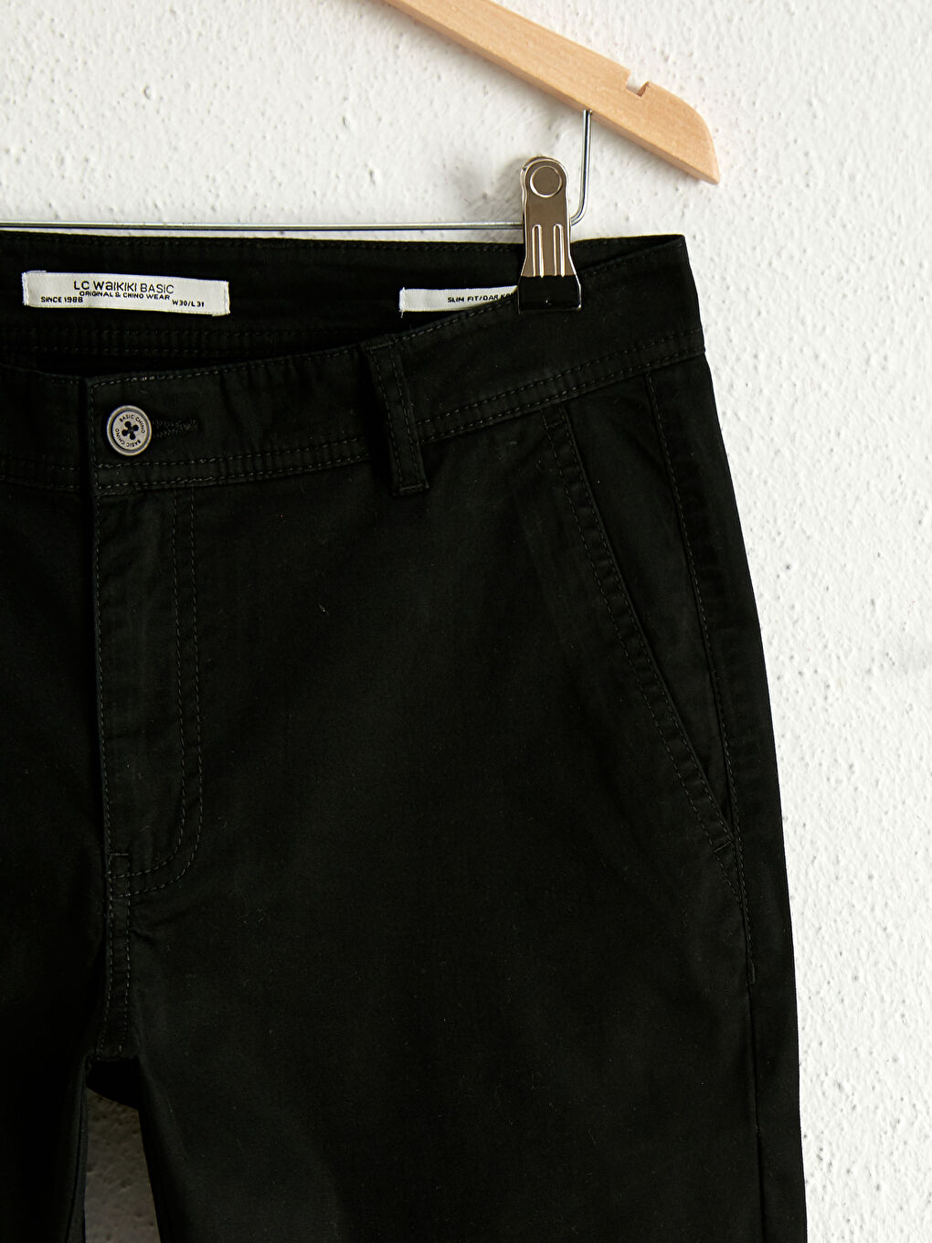 بنطلون تشينو بقصة رفيعة-1