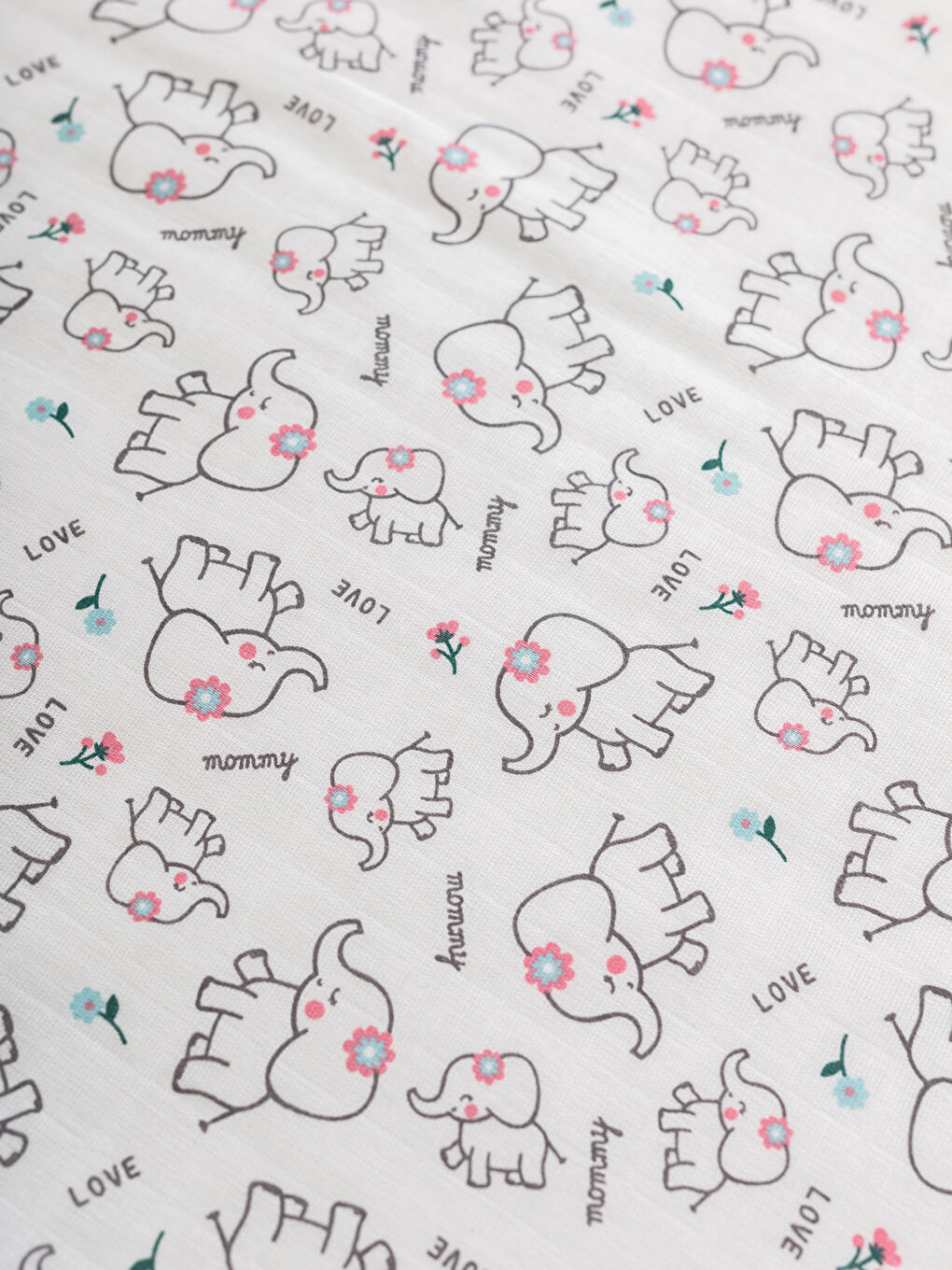 Ekru Pamuklu Desenli Kız Bebek Müslin Battaniye-2