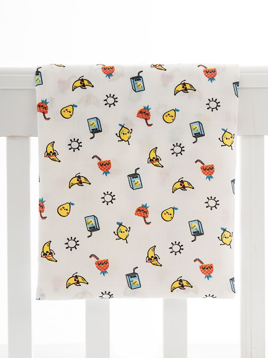 Ekru Pamuklu Desenli Erkek Bebek Müslin Battaniye