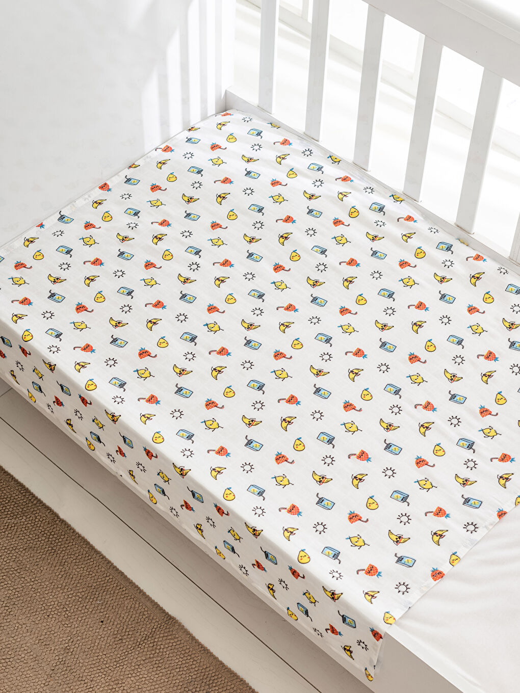 Ekru Pamuklu Desenli Erkek Bebek Müslin Battaniye-1