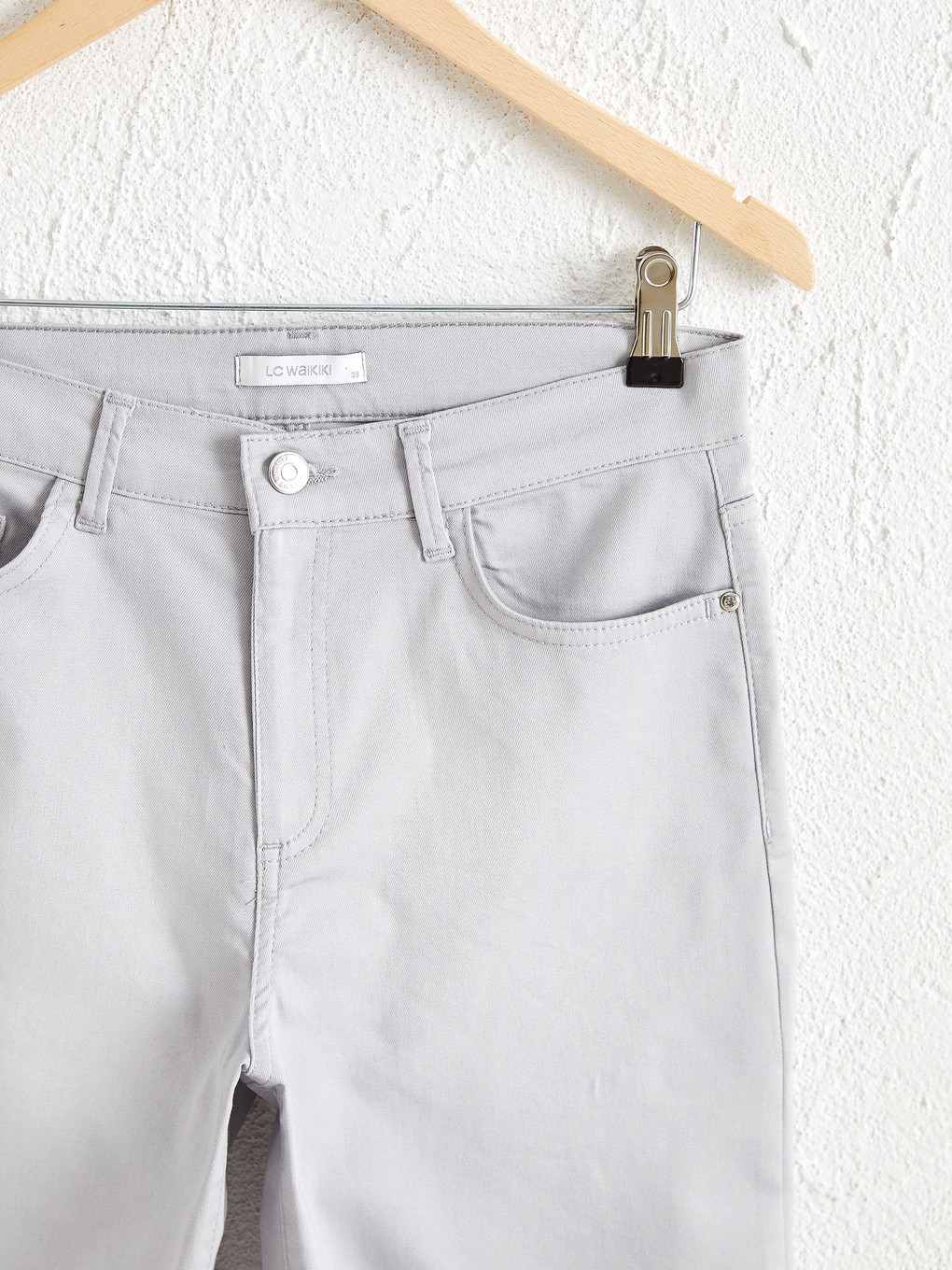Gri Standart Fit Gabardin Kadın Düz Paça Esnek Kapri-2