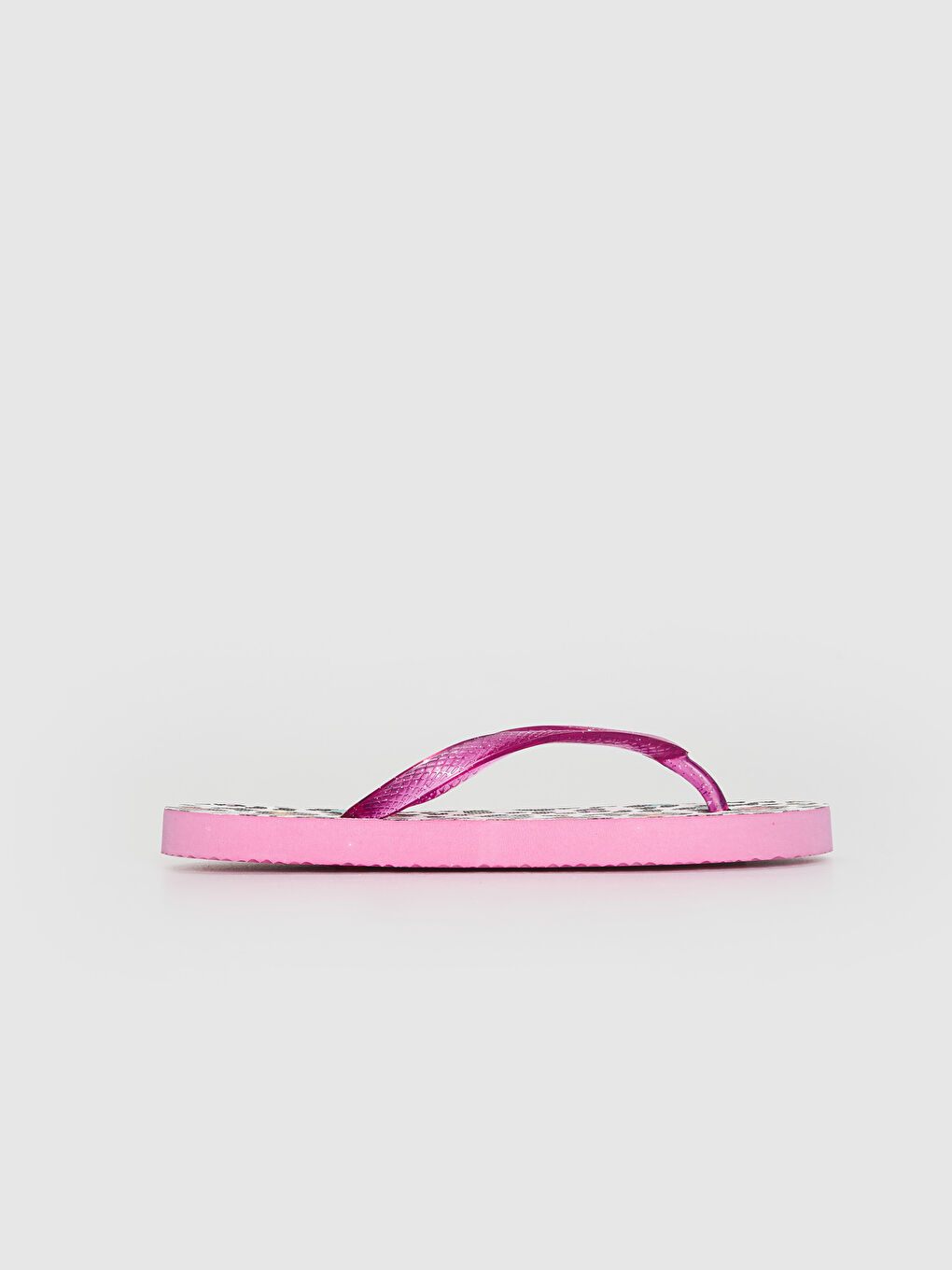 نعال شاطئ بناتي بنمط الفهد-4