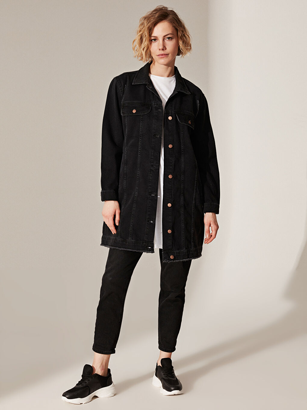 Shirt Collar Straight Pocket Detailed Women's Jean Jacket-2
