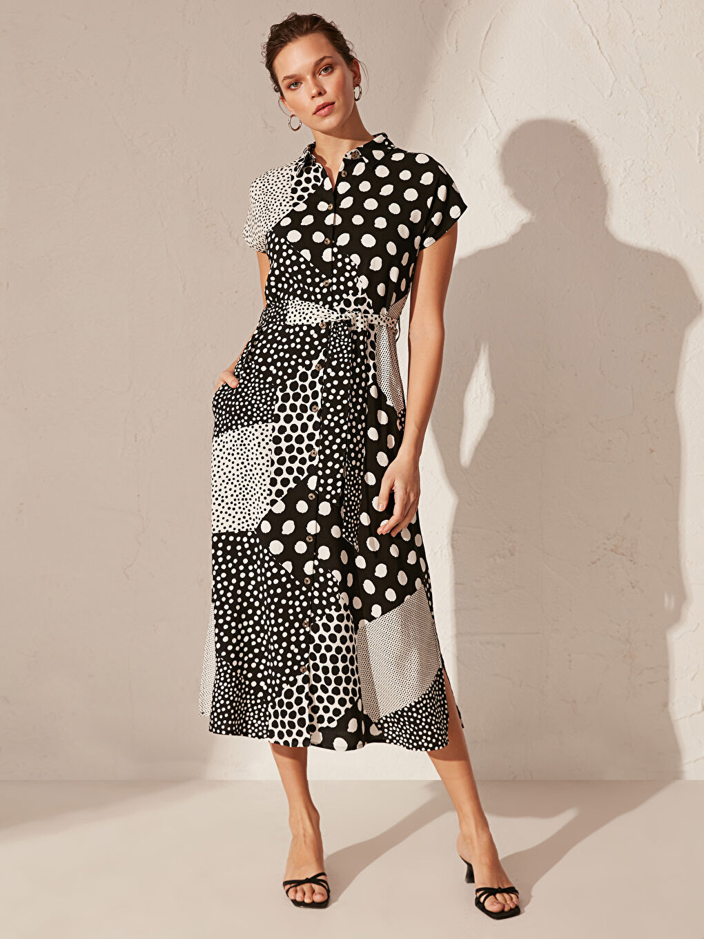 Gri Kuşaklı Desenli Gömlek Gömlek Elbise