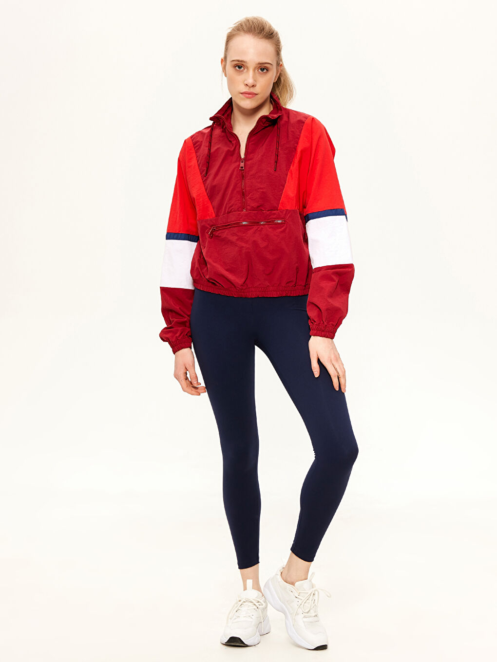 Bordo Dik Yaka Renk Bloklu Uzun Kollu Kadın Yağmurluk-3