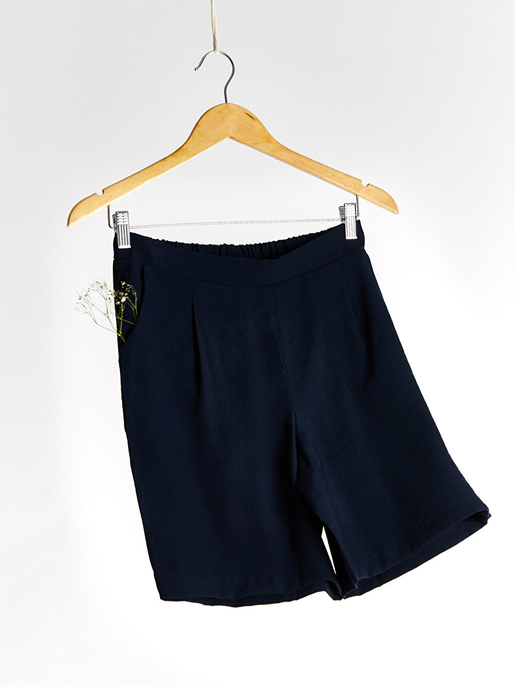 Elasticated Waist Women's Shorts-1