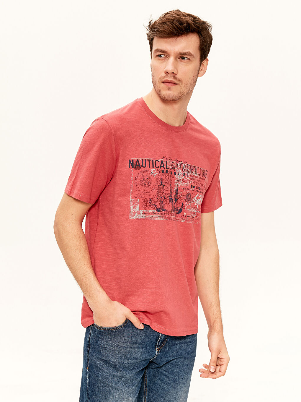 Kırmızı Bisiklet Yaka Baskılı Penye Tişört-1