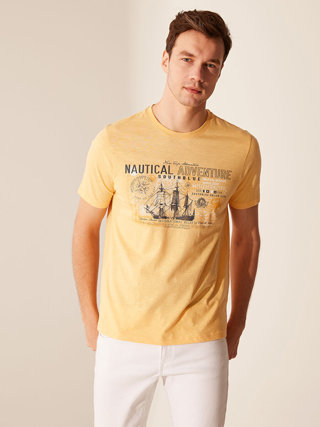 Sarı Bisiklet Yaka Baskılı Penye Tişört-1