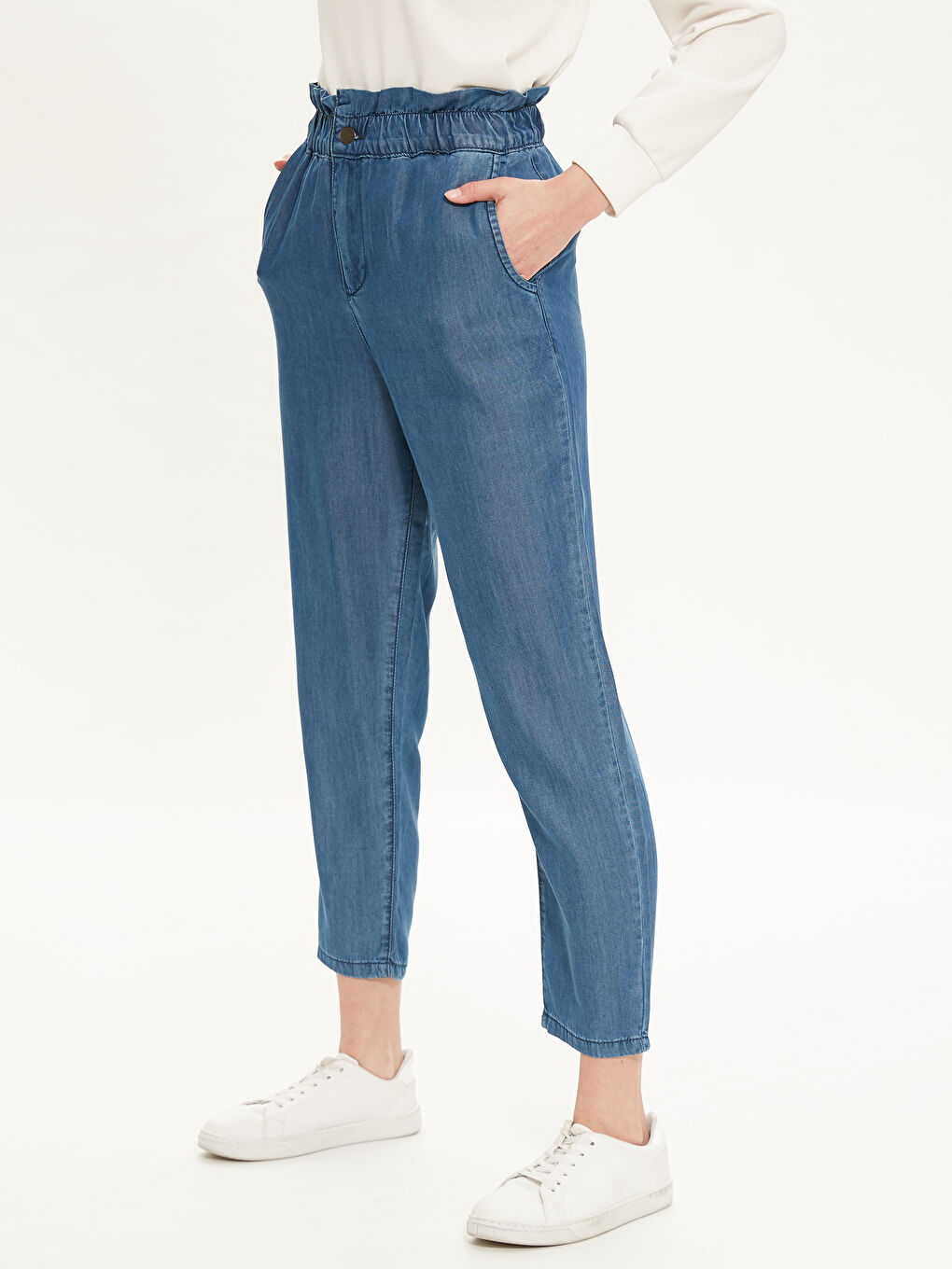 Comfortable Fit Women's Harem Jeans-3