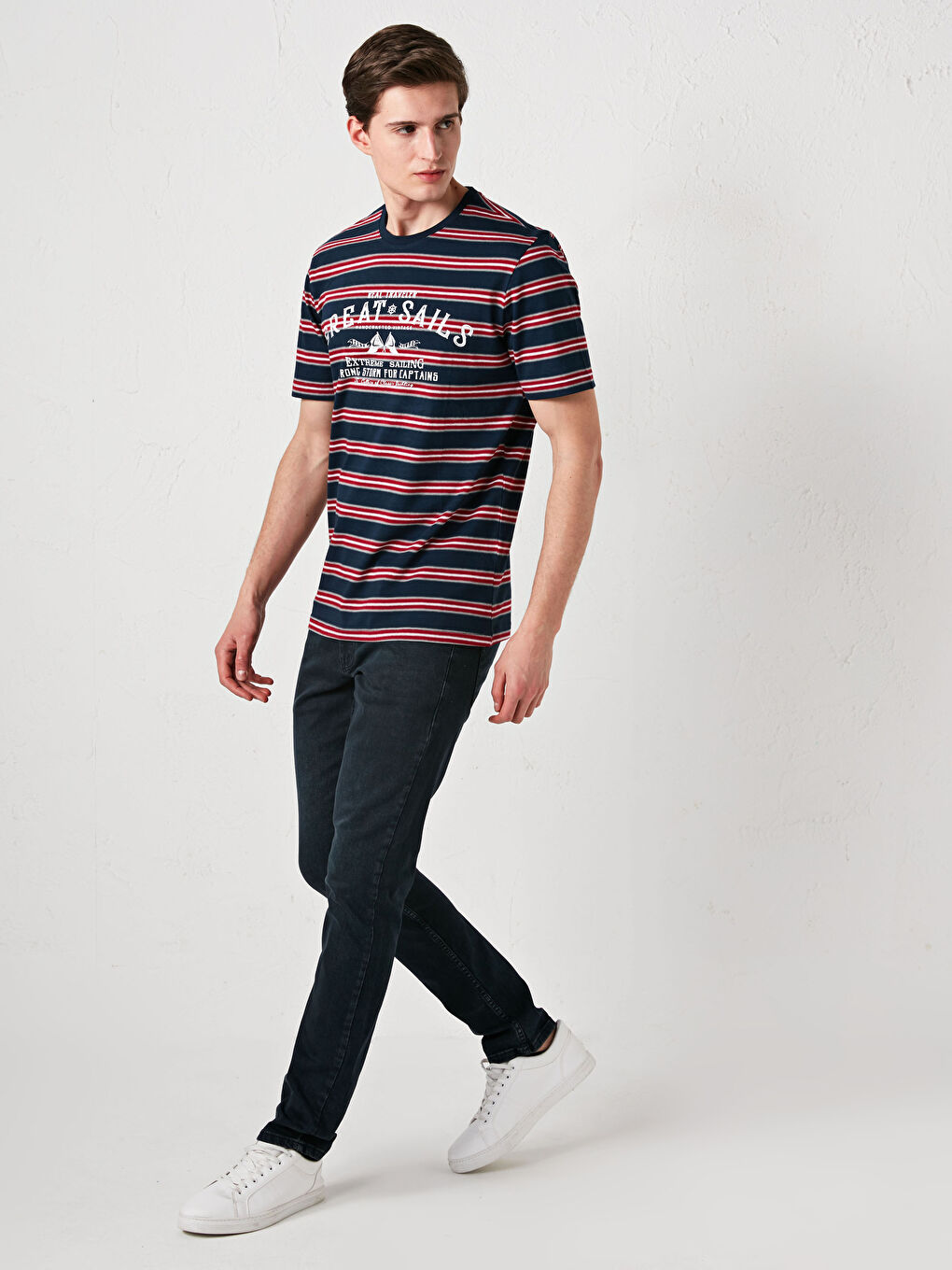 Lacivert Bisiklet Yaka Kısa Kollu Çizgili Penye Erkek Tişört-1