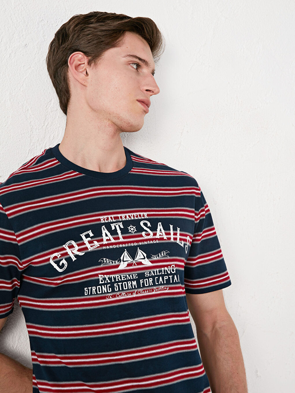 Lacivert Bisiklet Yaka Kısa Kollu Çizgili Penye Erkek Tişört