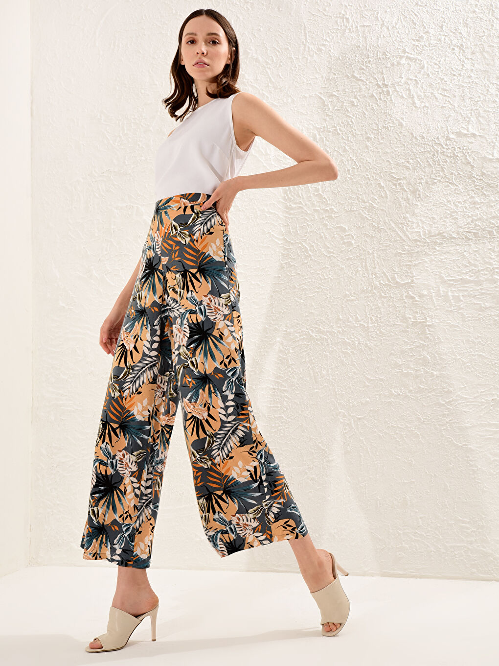 Elastic Waist Viscose Palazzo Pants-1