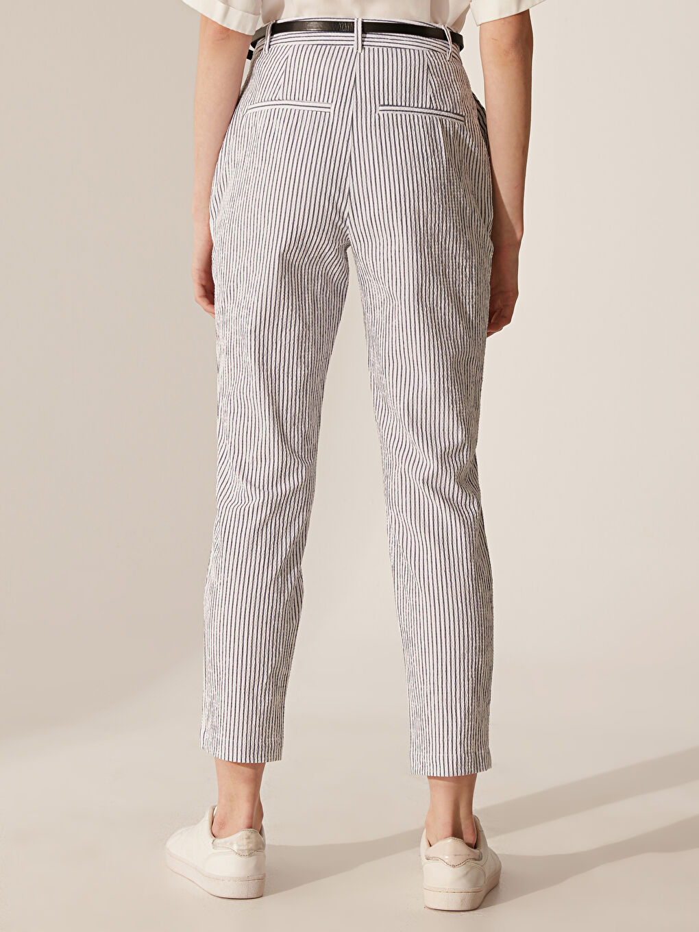 Woman NAVY Trousers-2