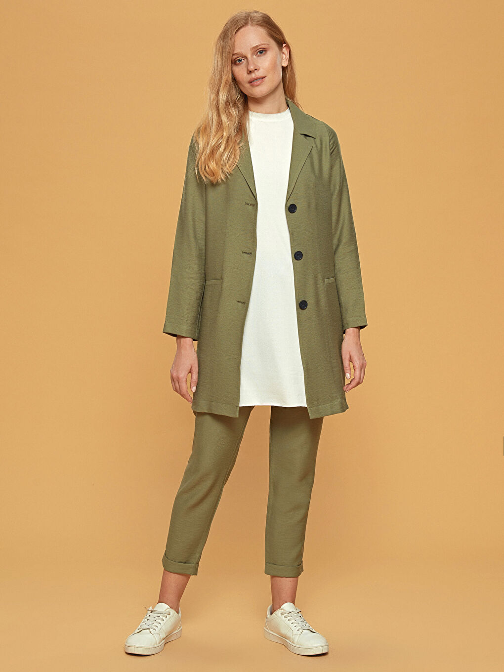 پانتۆڵی ناوقه‌د لاستیكی قوماش نه‌رم-1