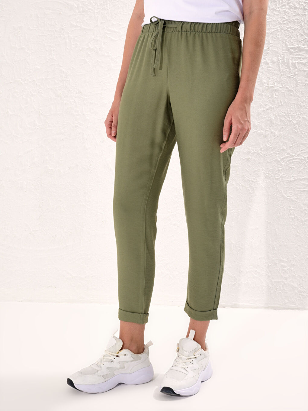 پانتۆڵی ناوقه‌د لاستیكی قوماش نه‌رم-3