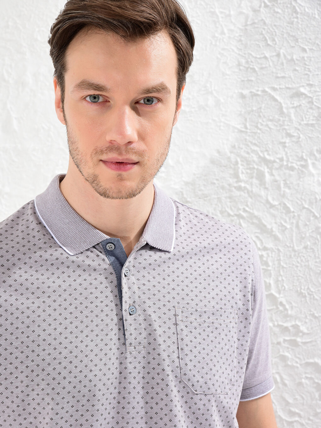 Bej Polo Yaka Desenli Kısa Kollu Tişört-5