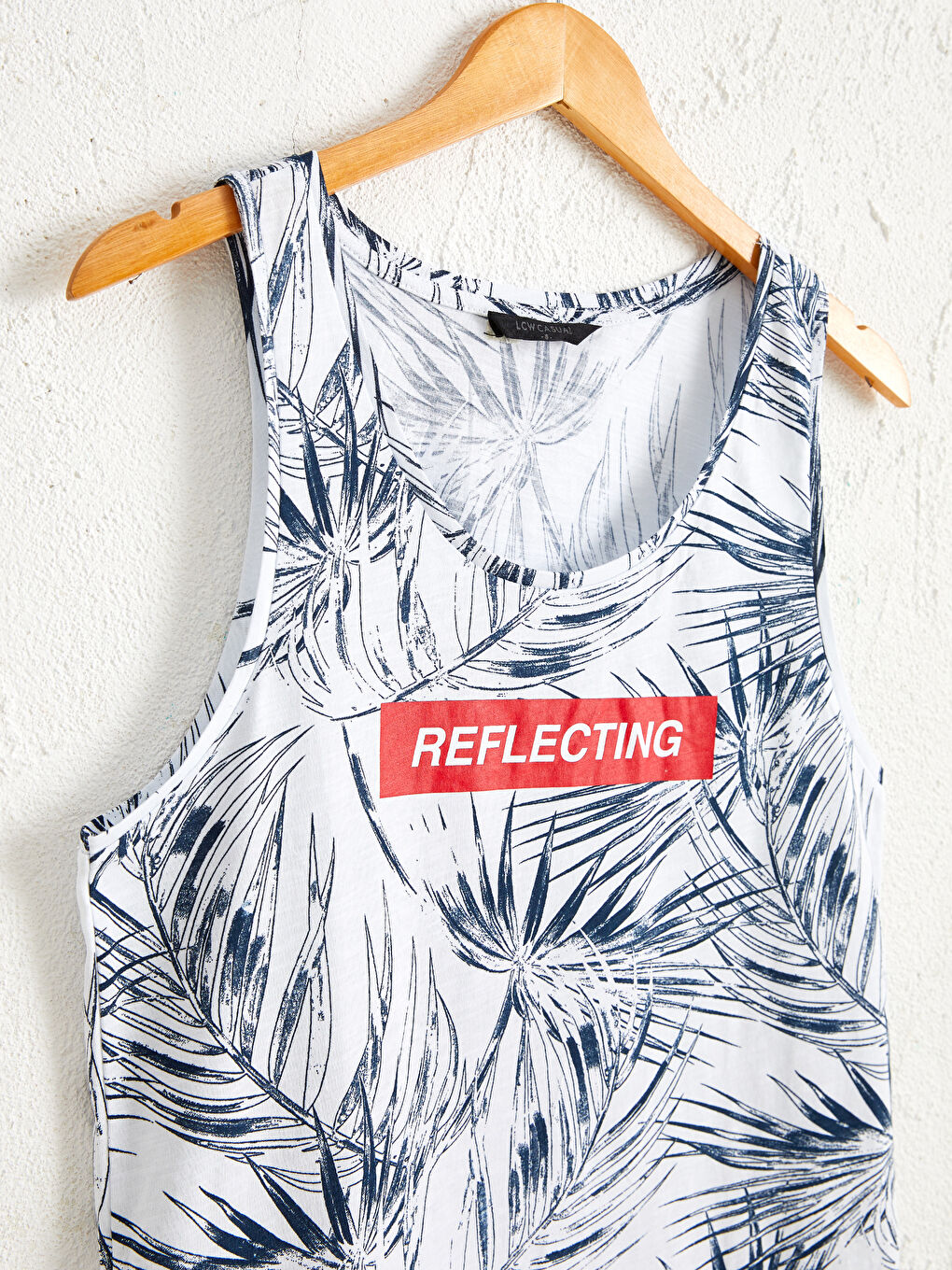 Beyaz Bisiklet Yaka Desenli Erkek Kolsuz Tişört-2