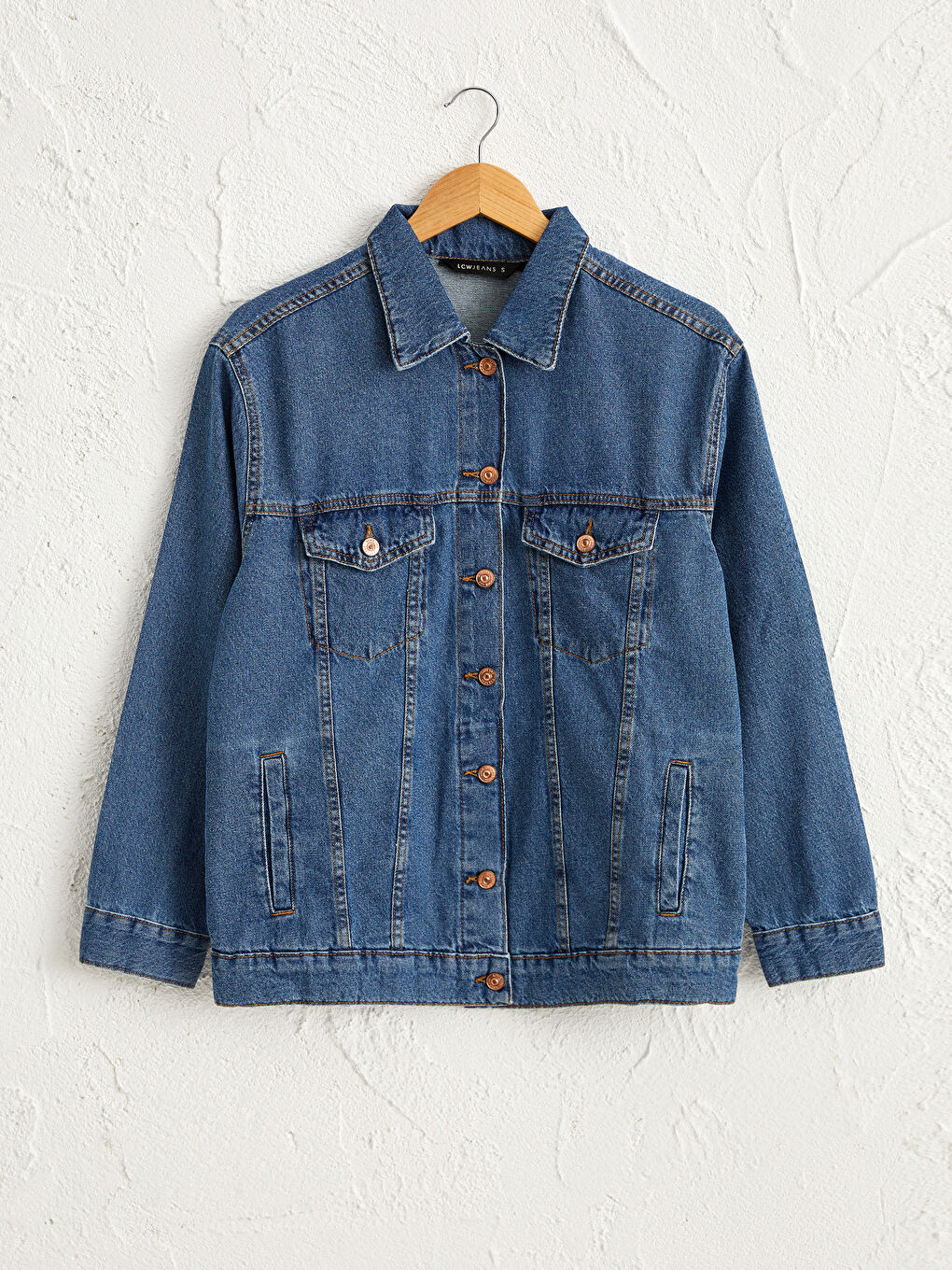 ჯინსის ქურთუკი