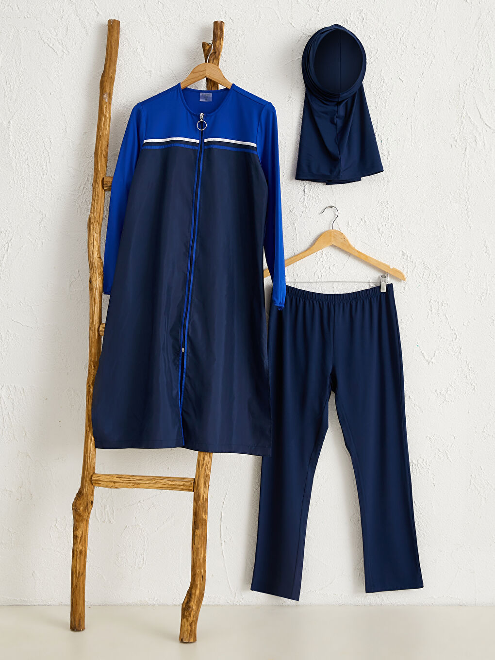 Women's Long Sleeve Hijab Swimsuit