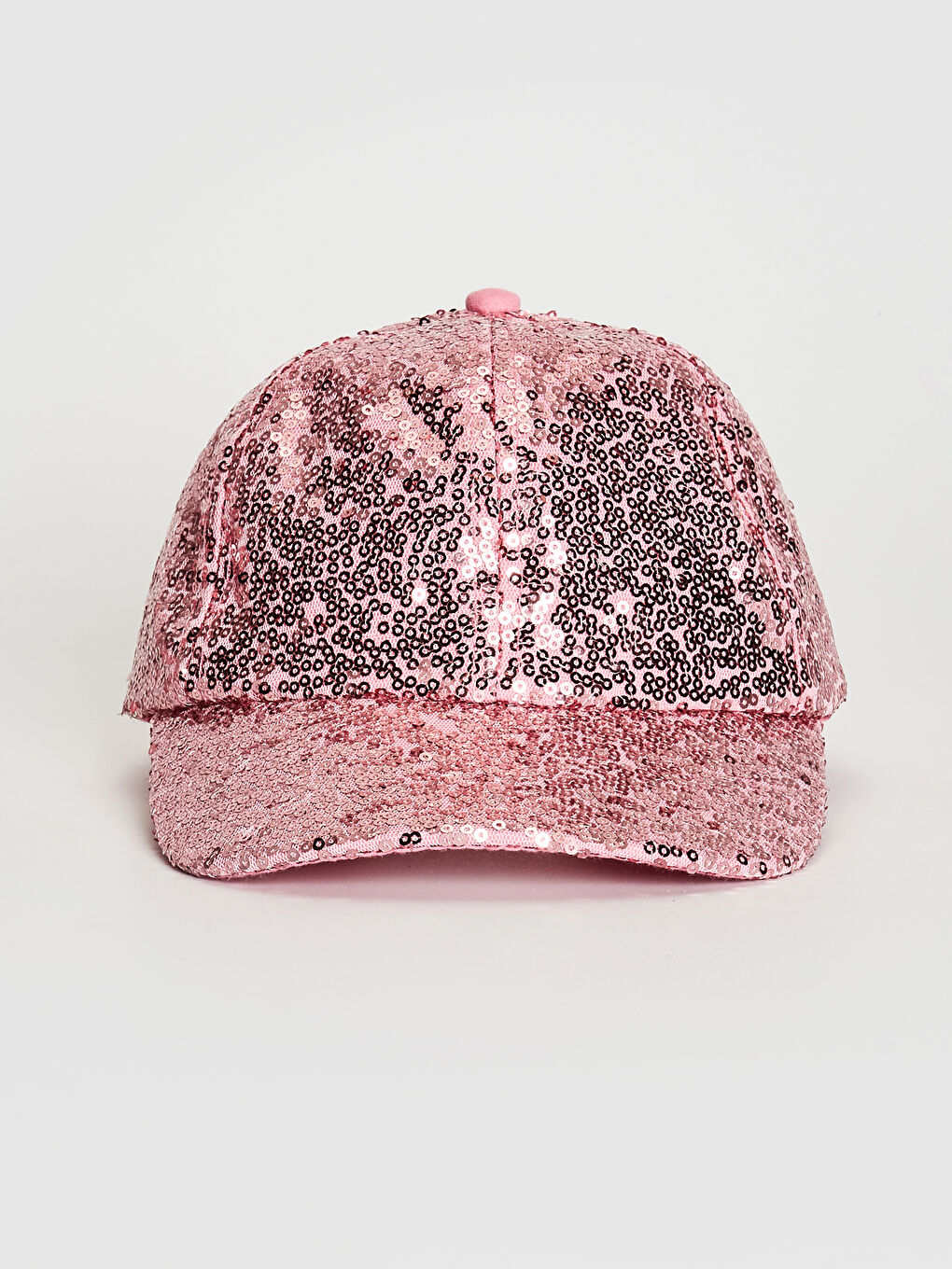 قبعة مزينة بالترتر للبنات