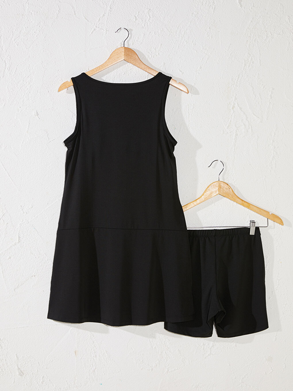 Siyah Kadın U Yaka Düz Tesettür Mayo-2