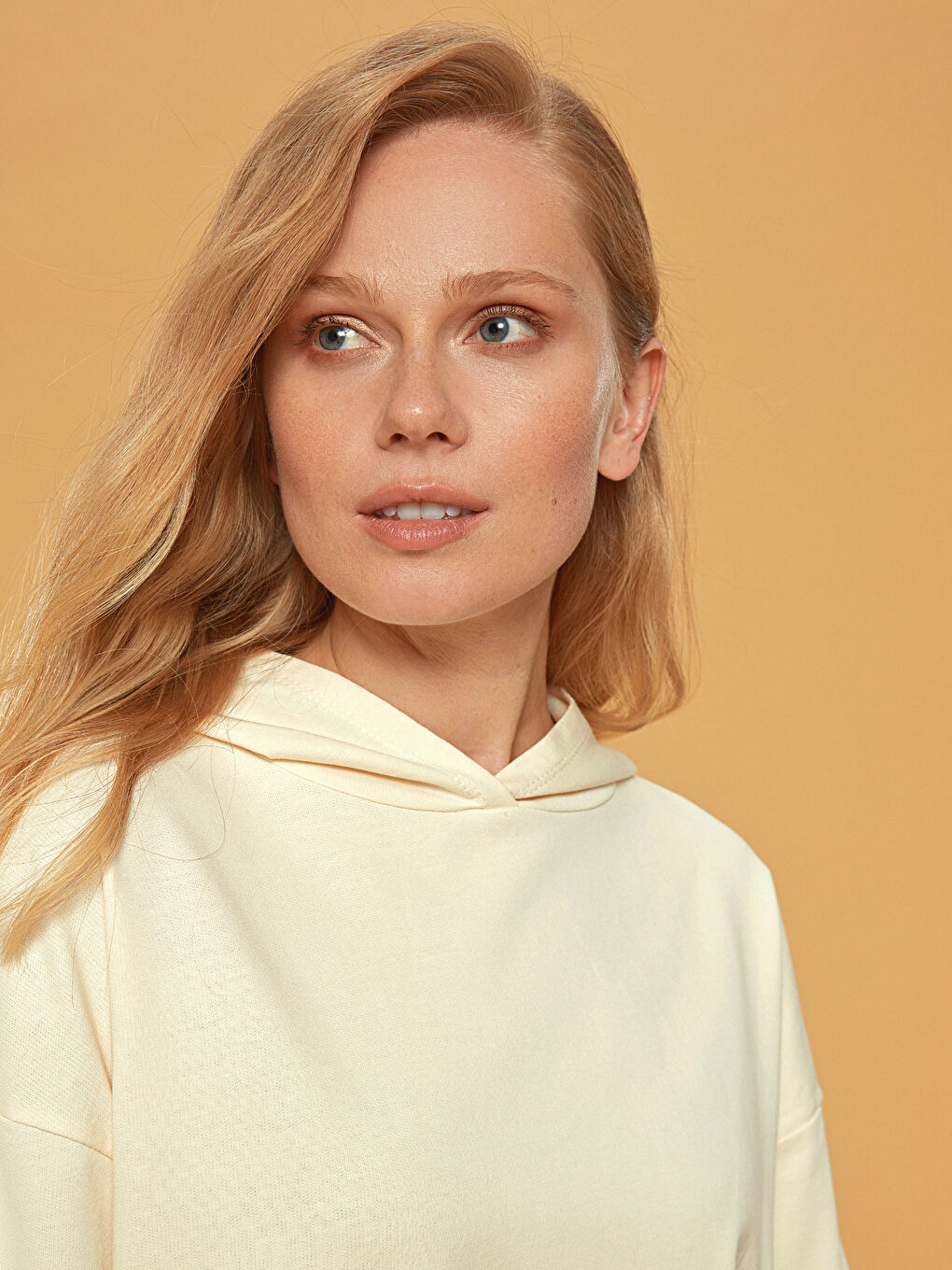 Hooded Oversize Sweatshirt-3