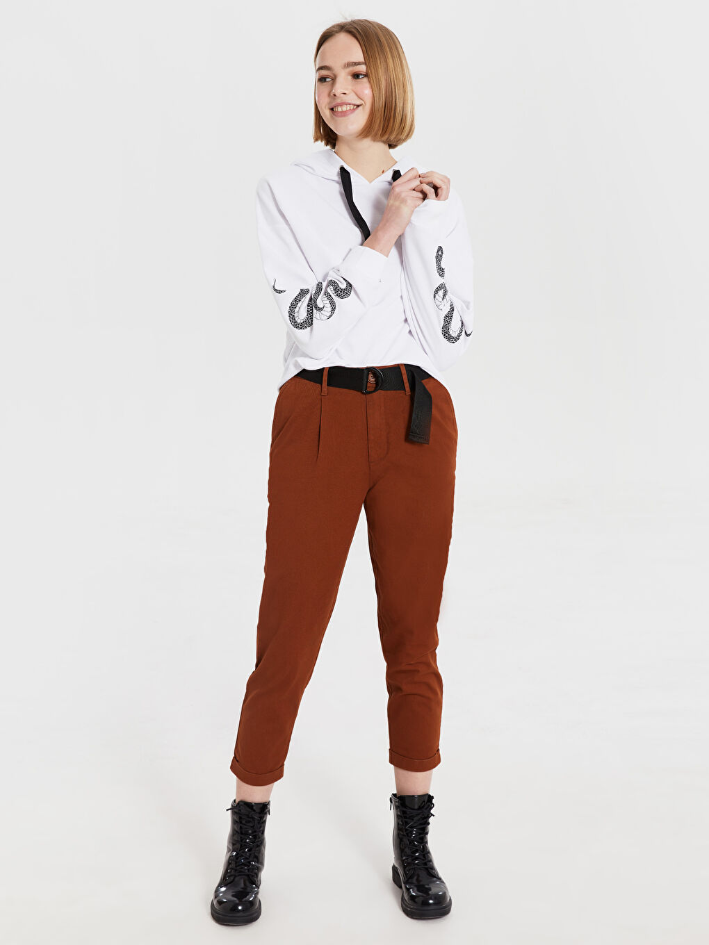 Beyaz Baskılı Uzun Kollu Kadın Hoodie-2