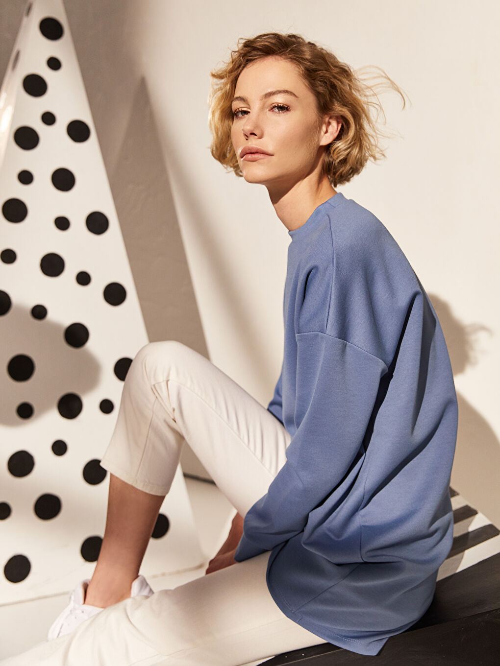 Mavi Dik Yaka Uzun Kollu Oversize Kadın Tunik