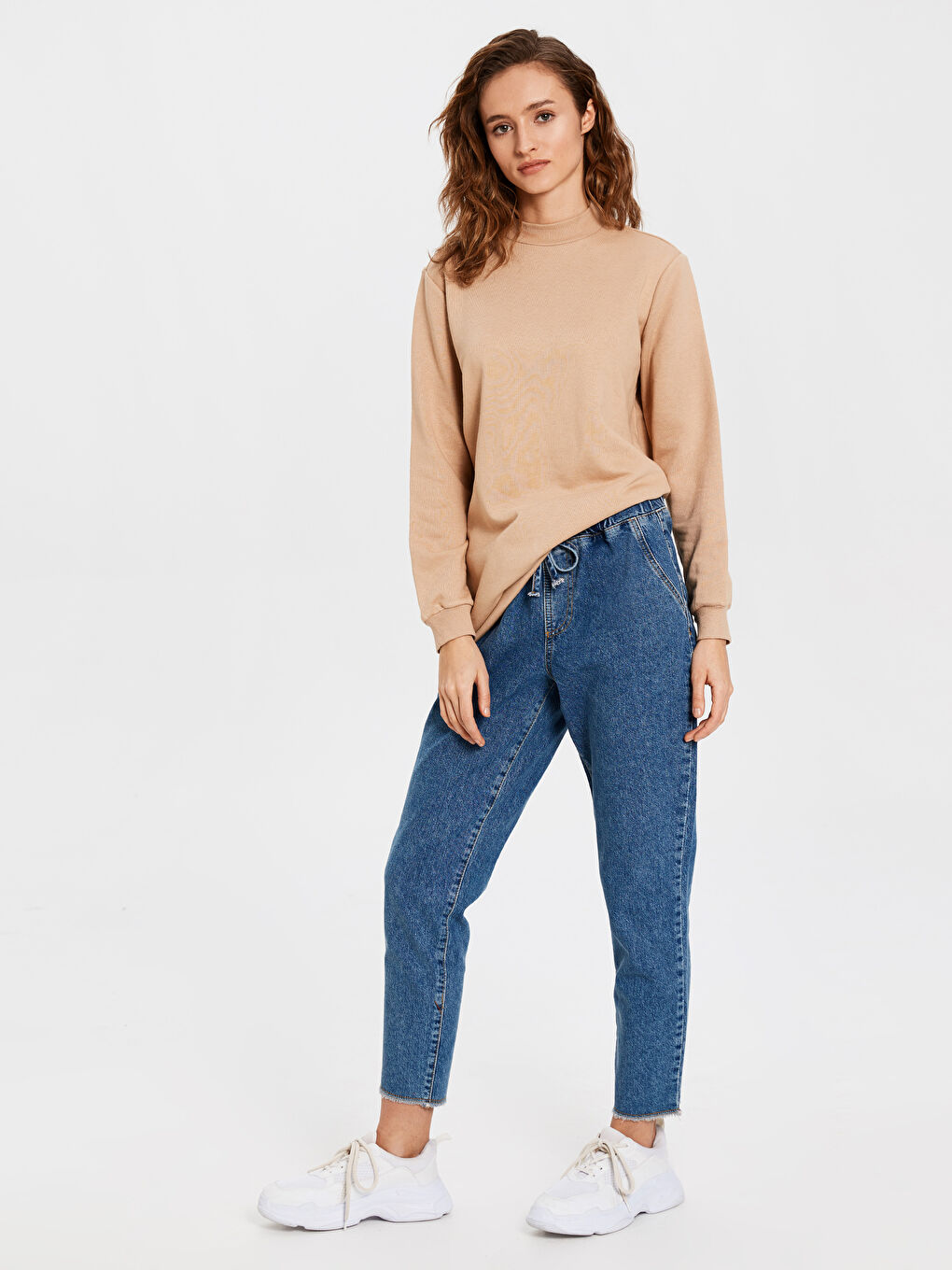 İndigo Rahat Kalıp Kadın Jean