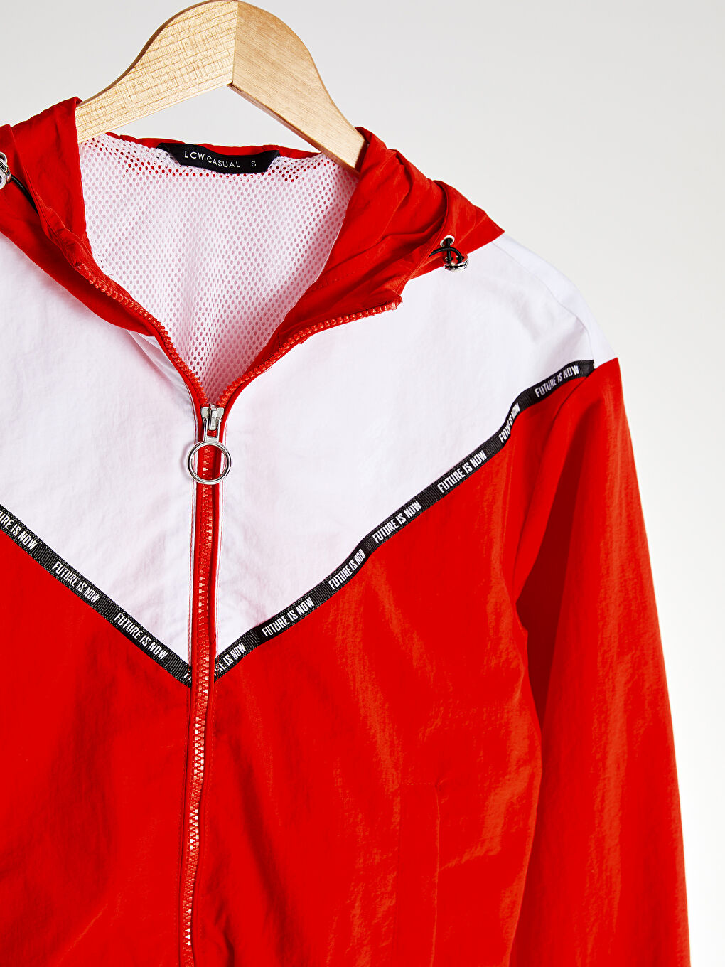 Turuncu Kapüşonlu Renk Bloklu Uzun Kollu İnce Kadın Yağmurluk-5